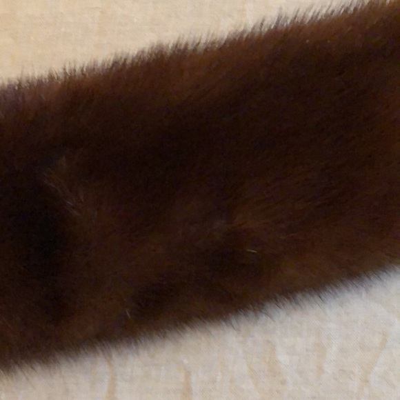 VINTAGE Brown Mink Scarf - Picture 3 of 3